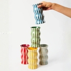 Sarı Bobble Stripe Vazo, el boyaması seramik, 11 cm, Bobble koleksiyonu, Studio Jera.