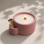 Pembe Lumina Beton Mumluk, el yapımı beton gövde, çift ahşap fitil, A kalite parafin, 13 cm çap, Lumina koleksiyonu, Studio Jera.
