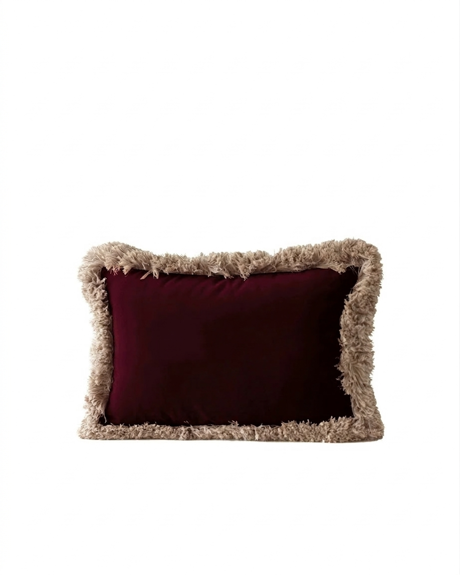 Bordo kadife kırlent, 30x45 cm dikdörtgen formlu döşemelik yastık. Yıkanabilir kılıf, salon koltuğu için modern dekor.